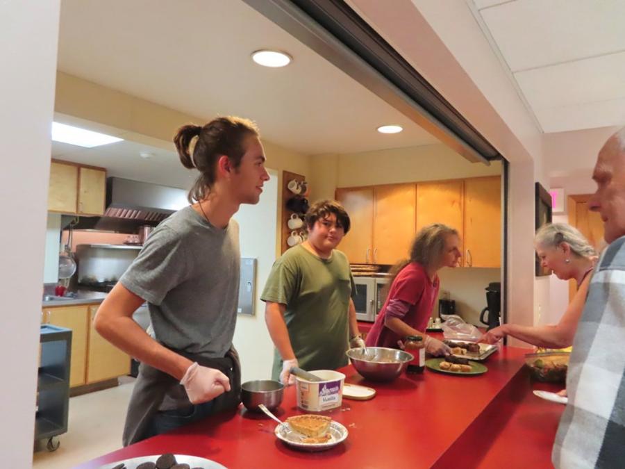 Community Meal Servers